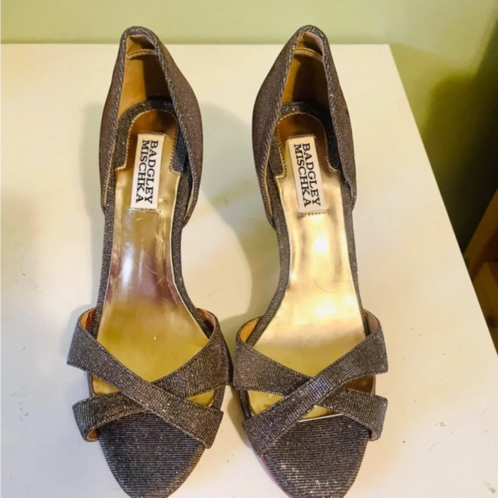 Badgley Mischka Silver Glitter D’Orsay Heels Strappy Evening Pumps 7